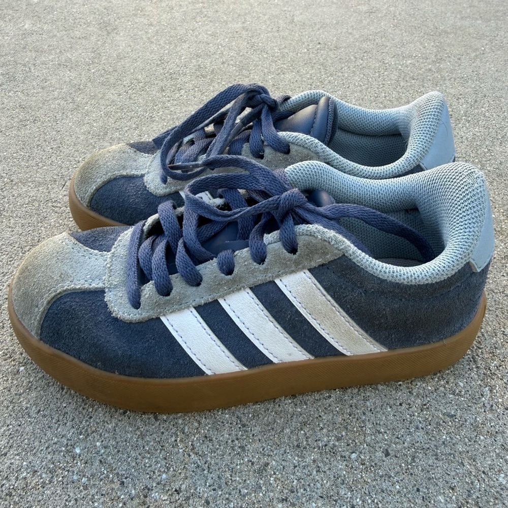 Adidas Kids' VL Court 3.0 Sneaker size 11 kids unisex preloved - Picture 3 of 6